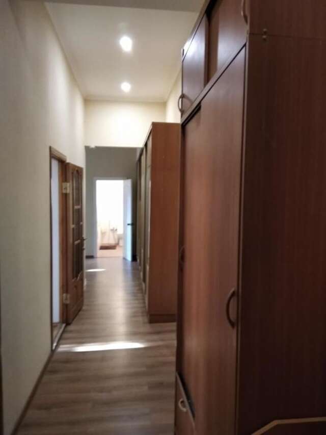 Апартаменты 1 комнатная квартира с кухней студией Одесса-12